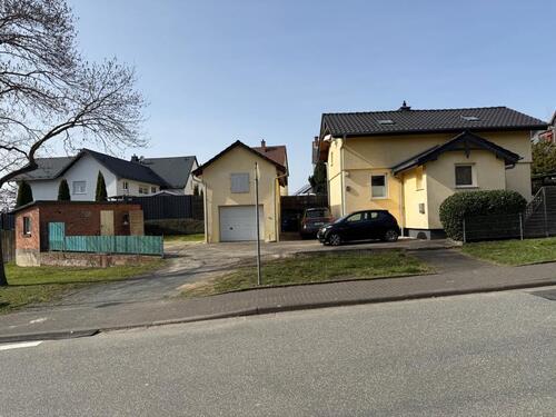 Foto - Kleines Wohnhaus zu Vermieten - 800,00&nbsp;EUR Kaltmiete, ca.&nbsp; 72,00&nbsp;m&sup2;