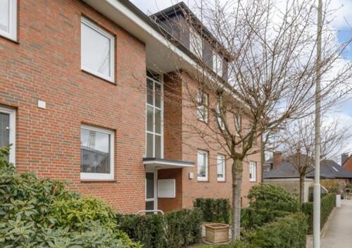 Foto - Stilvoll modernisierte 2-Zimmer-Wohnung mit Loggia, neuer Küche