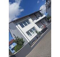 Neuwertige, moderne Wohnung - 1.000,00&nbsp;EUR Kaltmiete, ca.&nbsp; 70,00&nbsp;m&sup2; in Haßloch (PLZ: 67454)