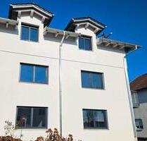 Kernsanierte 2-Zimmer-Dachgeschosswohnung - Stephansposching