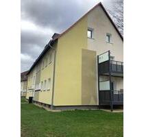 Gemütliches Dachgeschoß mit 3 hellen Zimmern in friedlicher, ruhiger Wohnlage . Ab sofort - Heiligenhaus