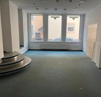 Lagerfläche Halle zu vermieten - 500,00&nbsp;EUR Kaltmiete, ca.&nbsp; 6,50&nbsp;m&sup2; in Kirn (PLZ: 55606)