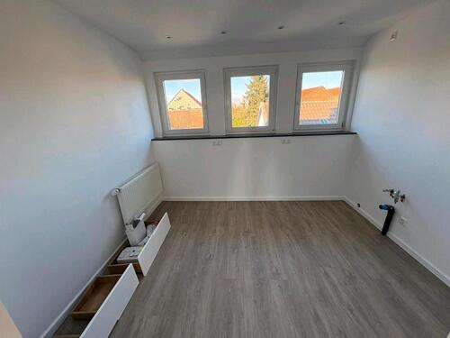 Foto - 3 zimmer Wohnung O.G - 600,00&nbsp;EUR Kaltmiete, ca.&nbsp; 65,00&nbsp;m&sup2;