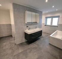 5-Zimmer Wohnung in Ursensollen: Erstbezug nach Kernsanierung