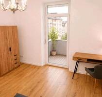 Großes möbliertes Zimmer mit Balkon | Erstbezug | Innenstadt | WG - Augsburg