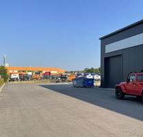 Moderne Logistikhalle Montagehalle mit kleiner Bürofläche und WCs - Wörth am Rhein