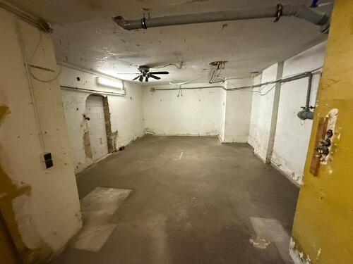 Foto - Handwerker aufgepasst – ca. 220 m² Lagerfläche zu vermieten!