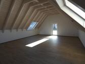Foto - 3 Zimmer Dachgeschoßwohnung zur Miete in Finningen