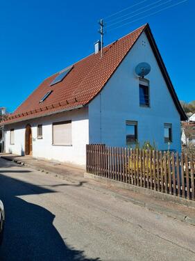 Foto - Haus mit Potential in ruhiger Lage und großem Garten in Flochberg