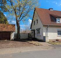 Doppelhaushälfte mit 1.041 m² Grundstück in Salzgitter-Bad