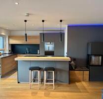 Neubau 3-Zimmer-Wohnung, Balkon, Kamin, Smart Home in Liederbach - Liederbach am Taunus