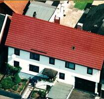 Haus mit Hinterhof und großer Toreinfahrt - Suhl Schmiedefeld am Rennsteig