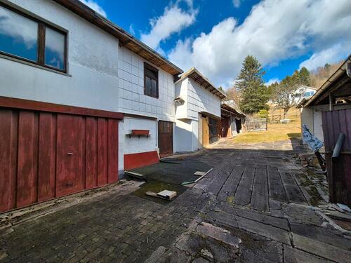 Foto - 6 Zimmer Mehrfamilienhaus, Wohnhaus zum Kaufen in Suhl