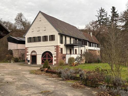 Foto - 7 Zimmer Etagenwohnung zur Miete in Weil der Stadt