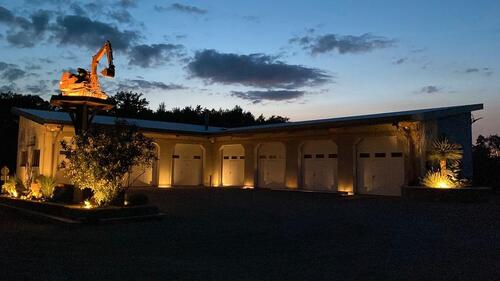 Foto - Vermiete Halle Garage Gewerbefläche Stellplatz 156m2