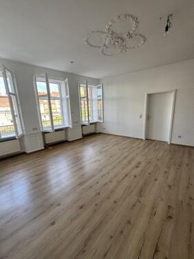 Foto - Helle Altbauperle mit 3 Zimmern im Zentrum von Wertheim – Stilvol