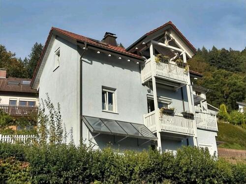 Foto - Traumhaus am Südhang mit zwei Balkonen