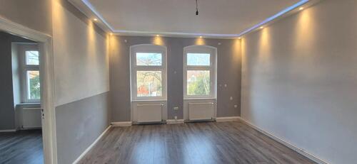 Foto - Helle 2-Zimmer-Altbauwohnung mit Parkblick & modernster Technik