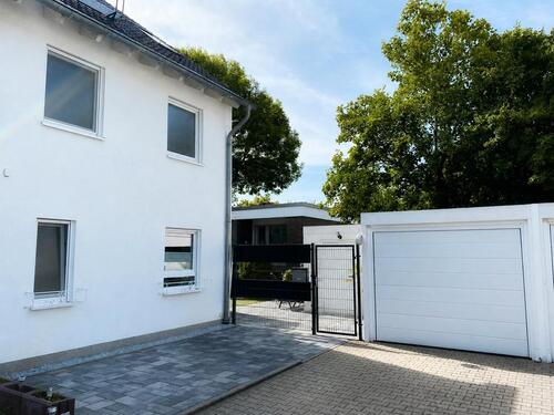 Foto - 4 Zimmer Einfamilienhaus zur Miete in Duisburg