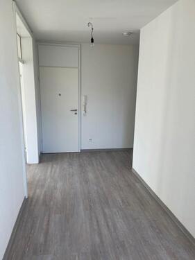 Foto - Top renovierte 2,5-Zimmer Wohnung in zentraler Lage