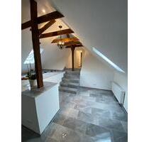 EXCLUSIVE 3-4 Zimmer DG Wohnung *Küche *Wanne*Gallerie*Garage - Wolfsburg Alt-Wolfsburg