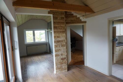 Foto - Dachgeschoßwohnung in Löchgau zur Miete