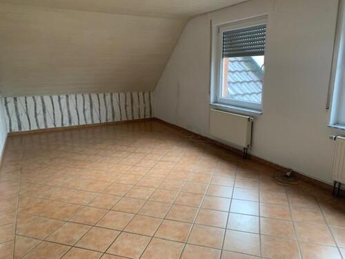 Foto - schöne 4-Zimmer-DG-Wohnung in Kevelaer zu vermieten