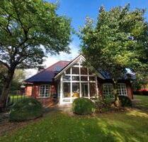 ! provisionsfrei ! Hochwertiges Einfamilienhaus in Feldrand-Lage - Wesselburen