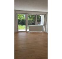 1 Zimmer Wohnung in Ludwigsburg ab 1.Mai mit Terrasse und Garage