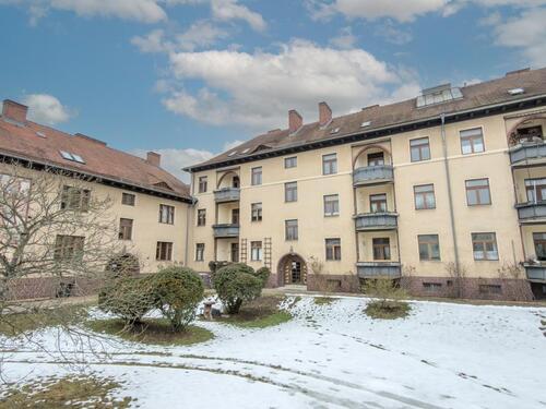 Foto - Charmante 2-Zimmer-Wohnung in Coburg: Großzügige Diele, EBK möglich & ruhige Bestlage