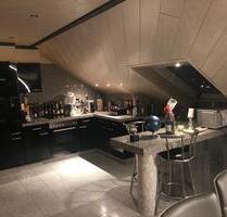 Moderne lichtdurchflutete Wohnung mit EBK und Balkon - Stockstadt am Main