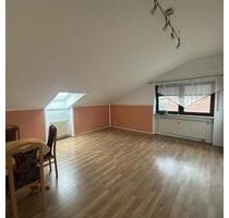 2-Zimmer-Dachgeschosswohnung, 66 m², Fürth-Unterfarrnbach