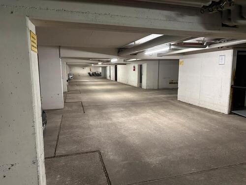 Foto - TG Stellplatz Düsseldorf Oberkassel Niederkassel