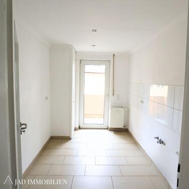 Foto - Helle 2-Zimmer-Wohnung mit zwei Balkonen in Nürnberg-Südstadt