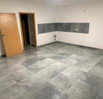 2 Zimmer Wohnung zu vermieten - 950,00 EUR Kaltmiete, ca.  45,00 m² in Senden (PLZ: 89250)