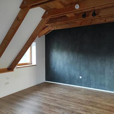Foto - Wohnung 3,5 Zimmer - 650,00&nbsp;EUR Kaltmiete, ca.&nbsp; 100,00&nbsp;m&sup2;