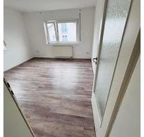 Attraktive 3-Zimmer-Wohnung mit Balkon und neu saniertem Bad - Maxdorf