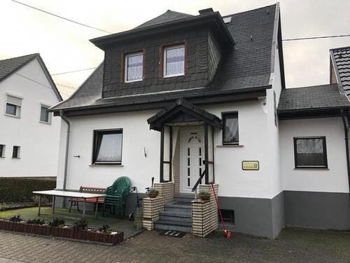 Foto - Einfamilienhaus EFH mit Garten in ruhiger Dorfrandlage