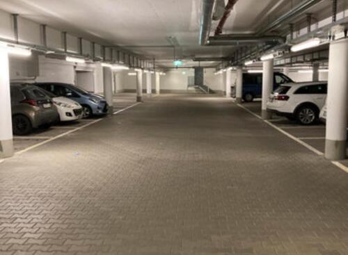 Foto - Stellplatz (kein Duplex) Denningerstr 146 zu vermieten