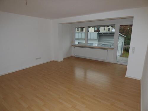 Foto - Erstbezug nach Sanierung - Helle 4 Zimmer Wohnung in Annweiler