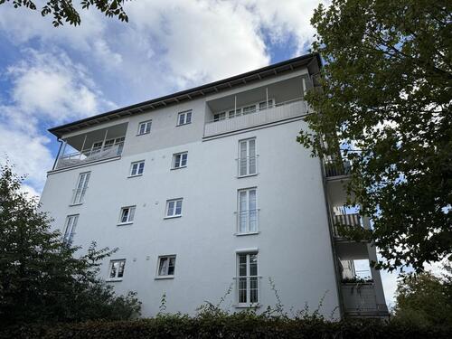 Foto - +++ELEGANTE WOHNUNG IM WESTEN 