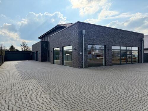 Foto - Exklusive Gewerbe Immobilie + Wohnung in Brinkum, Stuhr