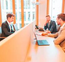 Bürocenter Hamburg Neuer Wall - Co-Working Hotdesk mit 247 Access und Fleetblick