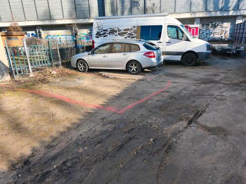 Foto - Stellplatz direkt am S Bahnhof Rummelsburg zu vermieten
