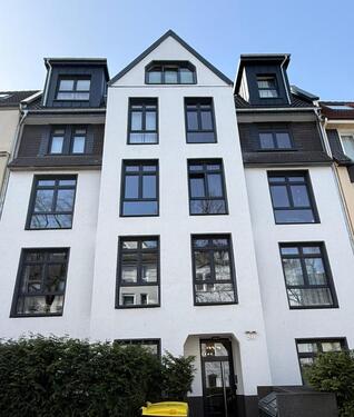 Foto - Stadtgarten - Exklusive 2-Zi-EBK, Kamin, Fußbodenh., Balkon, Regendusche, Videogg.sprech