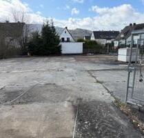 Lagerfläche zu vermieten – großzügiges Gelände mit überdachtem Bereich - Dautphetal