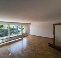 Großzügige 6-Zimmer-Wohnung mit Balkon in Barsinghausen