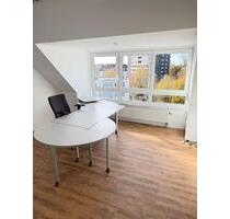 Heller Büroraum mit Seeblick im Zentrum von Refrath - Bergisch Gladbach Frankenforst