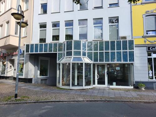 Foto - LadenlokalBüro am Maiplatz - 780,00 EUR Kaltmiete, ca.  46,00 m²