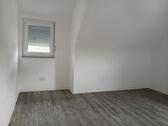 Foto - Stilvolle 4,5-Zimmer-Wohnung mit EBK Mitten in der Stadt
